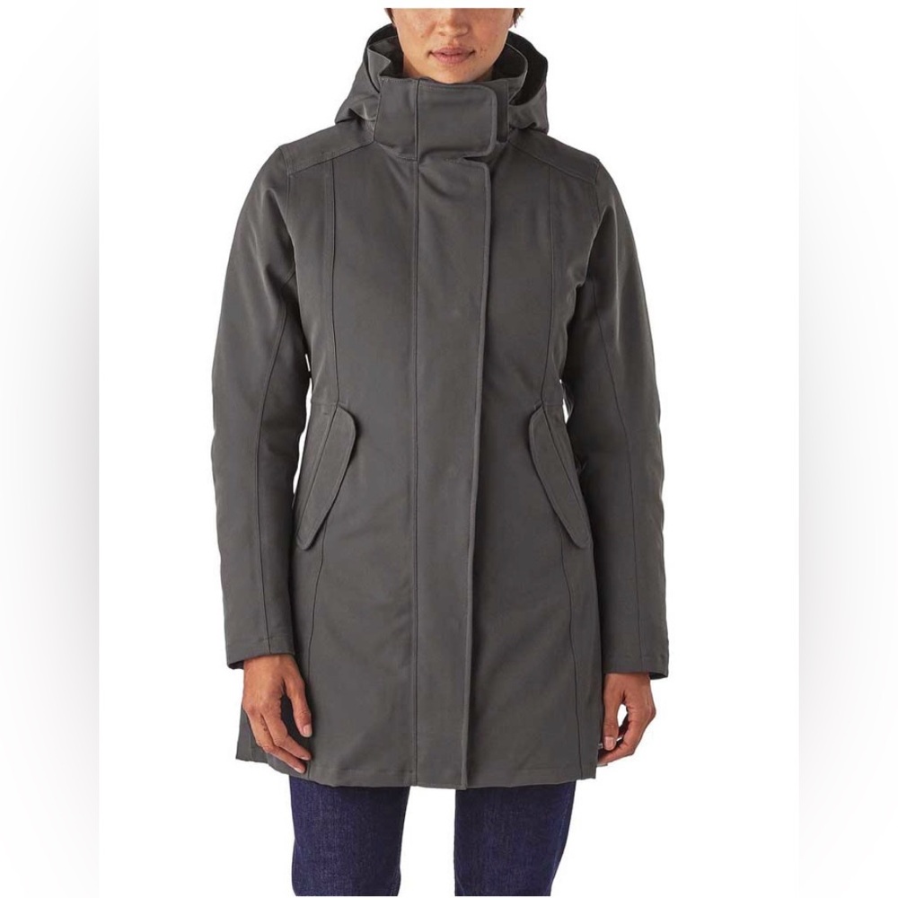 Patagonia Women’s Waterproof Hooded Jacket XS Grey |Outdoor Hiking Essential